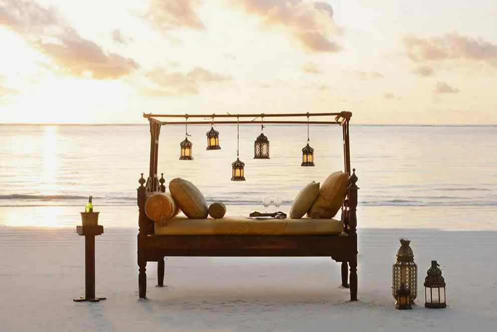 Romantisk stund for to på Breezes Beach Club & Spa, Zanzibar