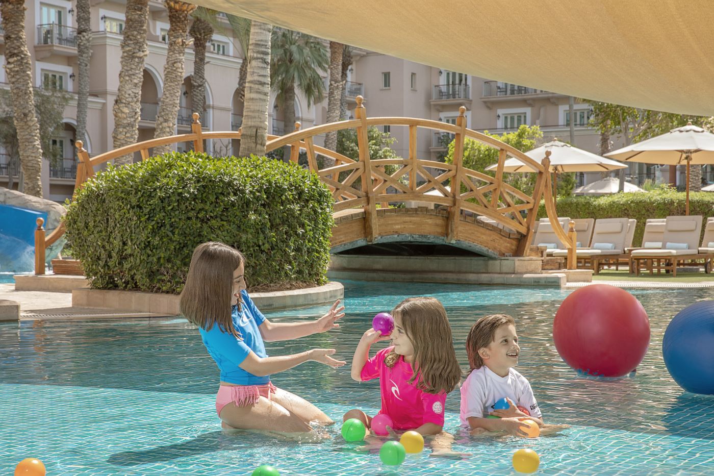 Børnepoolen på The Ritz-Carlton, Dubai Børnepoolen på The Ritz-Carlton, Dubai