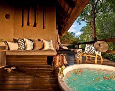 Suite med plunge pool på Sabi Sabi Little Bush Lodge, Sydafrika Suite med plunge pool på Sabi Sabi Little Bush Lodge, Sydafrika